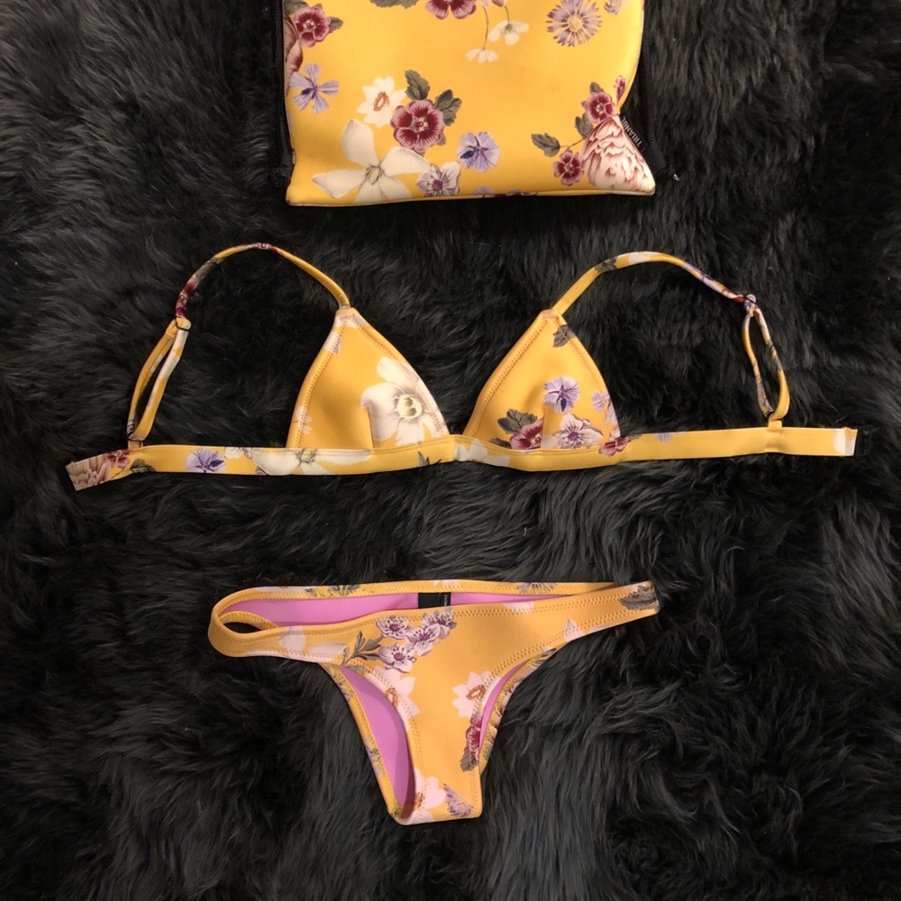 TRIANGL “Petra” Style Bikini with Cheeky Bottoms